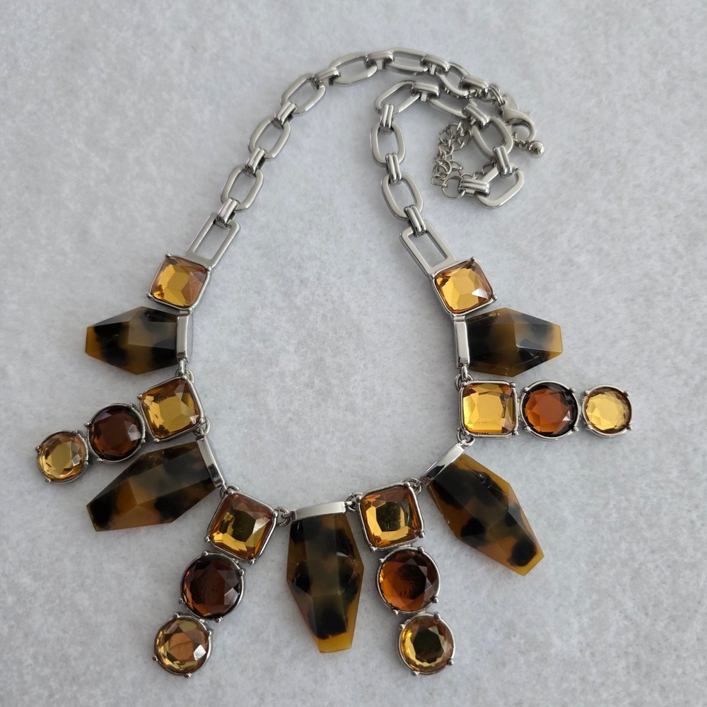 Lia Sophia Silver Tone Shell Geometric Resin Statement Necklace Jewelry